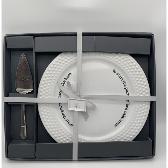 White Cake Plate And Server "To Start the Party" New in Box Belk Exclusive - Picture 1 of 12
